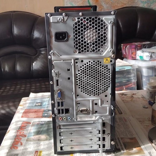 Lenovo ThinkCentre E73 IH81M desktop computer used, Intel Core i5, 8GB RAM, 3TB HDD