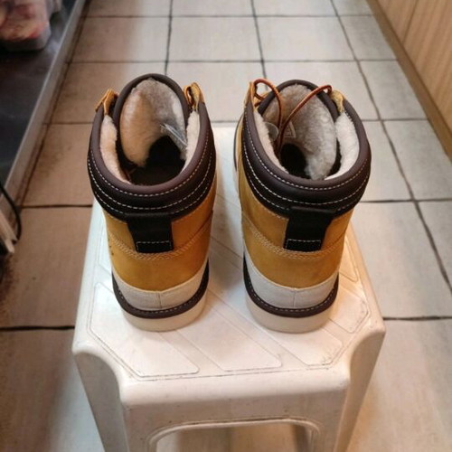 Ugg boots like new, orange, size 41
