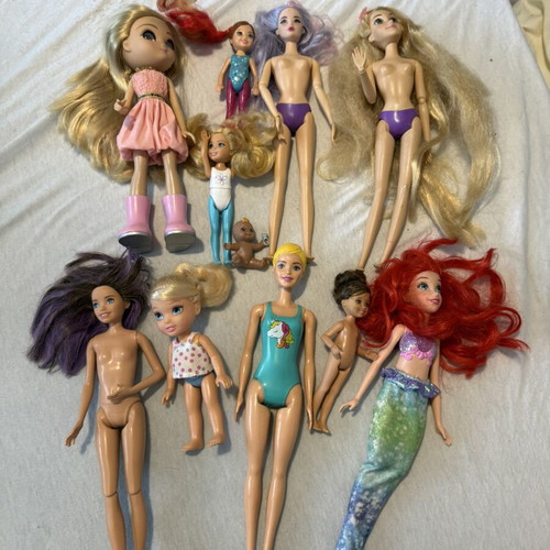 Doll lot of 10