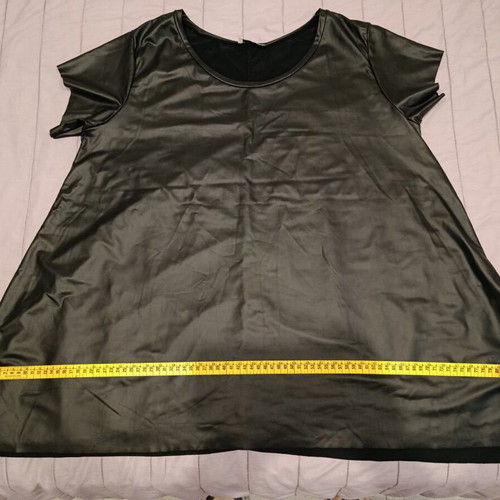 Women's leather-effect blouse size M like new, black