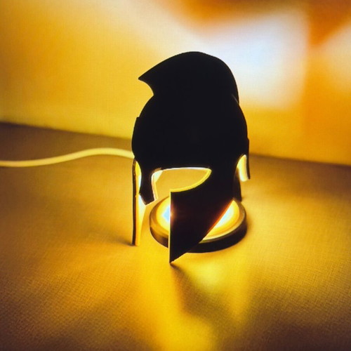 3D Spartan Helmet LED usb lamp like new