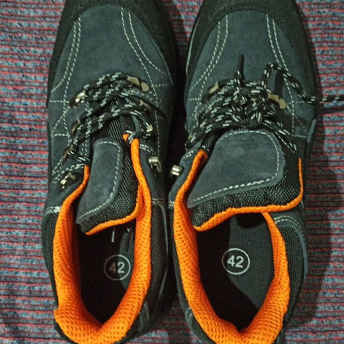 Unimac S1P SRC Safety Shoes New Size 42