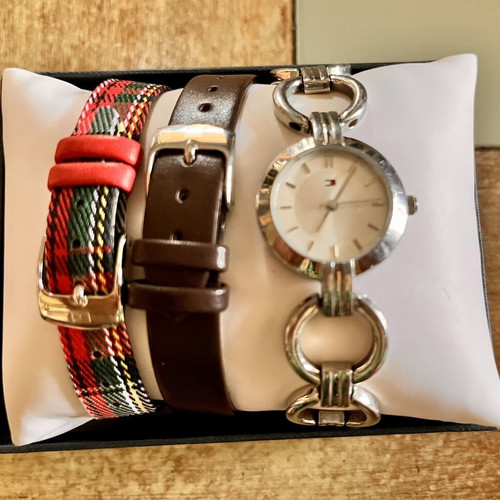 Tommy Hilfiger women's watch with three straps, like new, silver