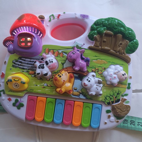 Musical toy like new