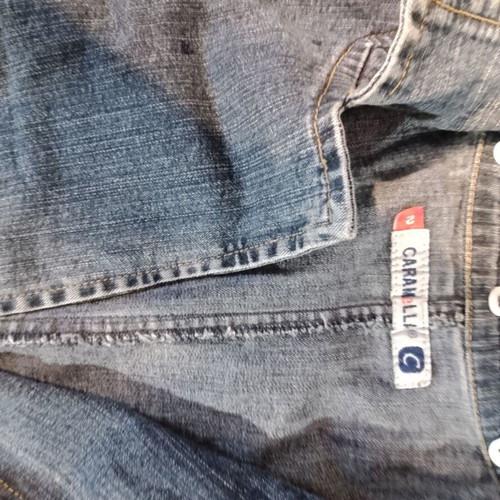Caramella women's denim jacket like new, very elastic and comfortable