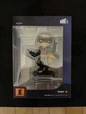 Mini Co Robin figure from Iron Studios, new sealed box
