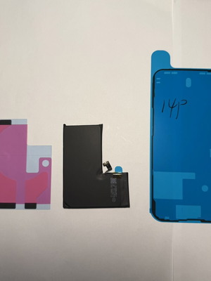 iPhone 14 Pro Diagnostic Battery like new, high quality