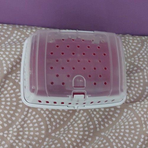 Small animal carrier like new for hamsters, rabbits, guinea pigs