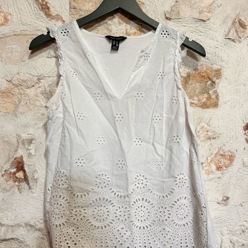 New Look Women's Sleeveless Top Used, Size 36, White