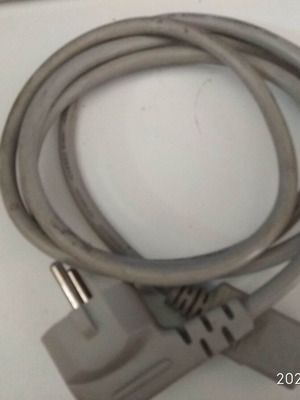Computer power cable like new, length 1.5m
