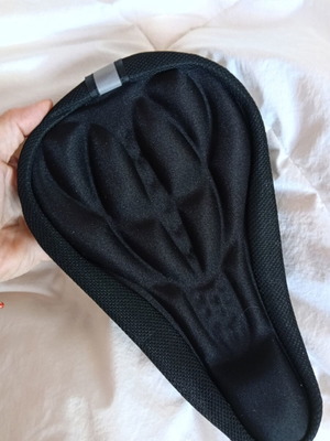 Bicycle saddle cover new with protection, size 0.16x0.25 cm