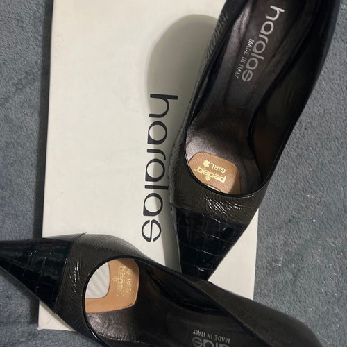 Haralas pumps like new, brown, size 38 1/2