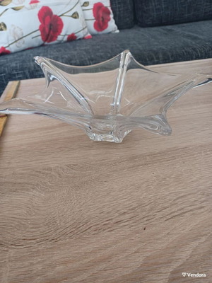 Decorative star-shaped container like new