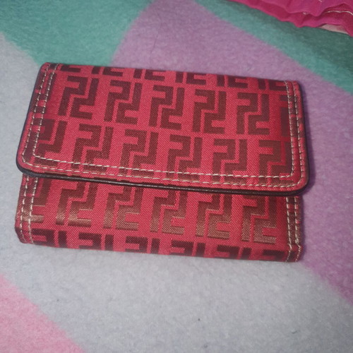 Wallet like new with 18 card slots and coin pocket