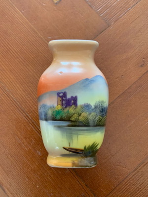 Βάζο Noritake μινιατούρα χειροποίητο σε άριστη κατάσταση
