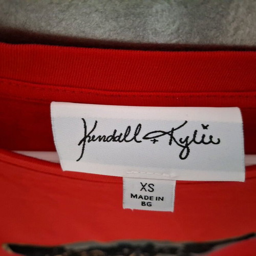 Kendall and Kylie women's t shirt red like new, oversize