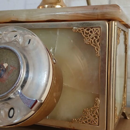 Παλιό τηλέφωνο δεκ'60-70 μεταχειρισμένο, μάρμαρο και όνυχα