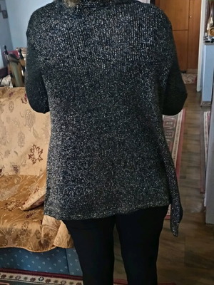 Bershka women's cardigan used with rhinestones size M