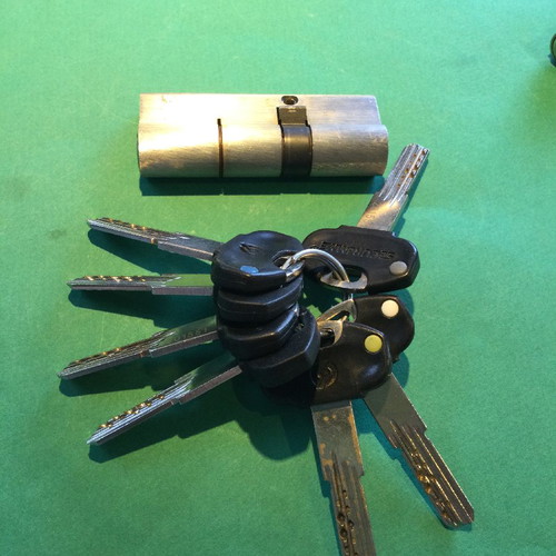 Securemme door security lock used with 7 keys