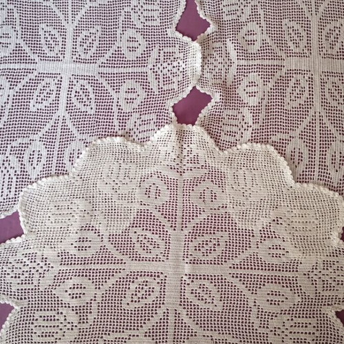 Set of 3 handmade crochet doilies 60x40 cm