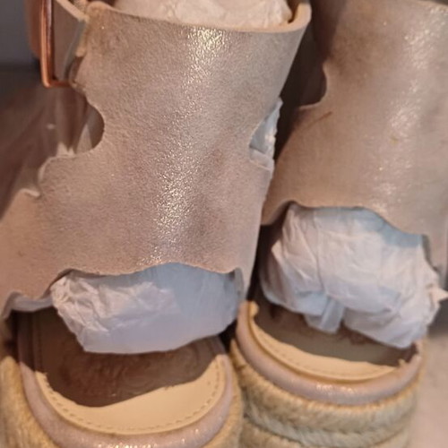 Vince Camuto No37 Pink Gold Leather Sandals New