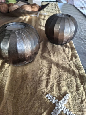 Metallic tealight candle holders like new