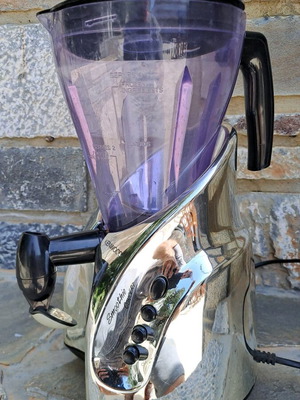 Blender used for juices