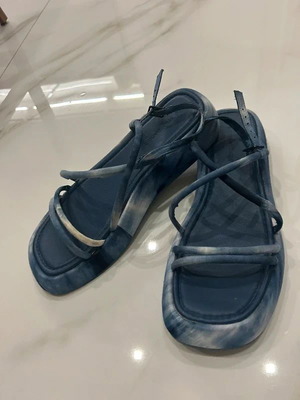 Stradivarius flatform sandals used, blue, size 39