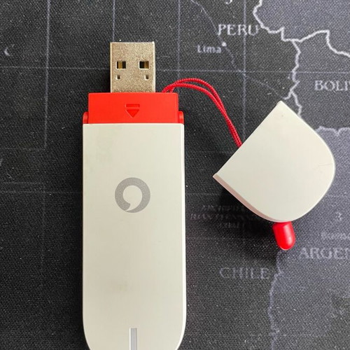 Vodafone Mobile Broadband USB Stick 3G modem like new