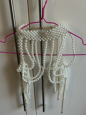 Choker necklace with pearls new, white