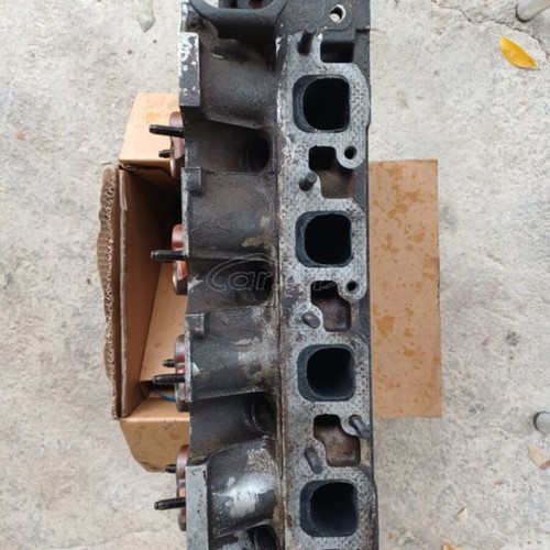 Ford Escort F4B engine cylinder head without camshaft