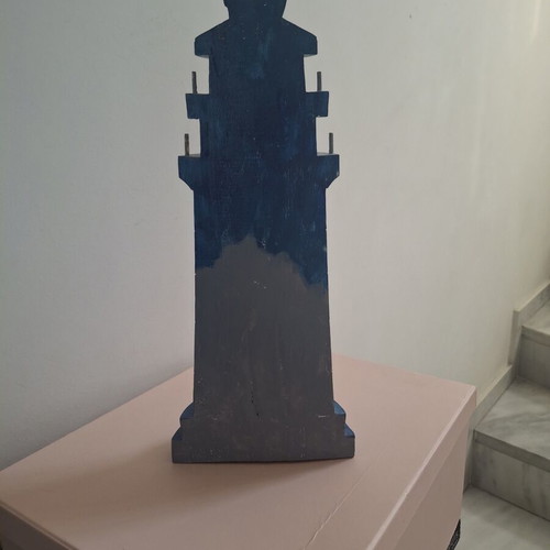 Wall key holder used, lighthouse shape