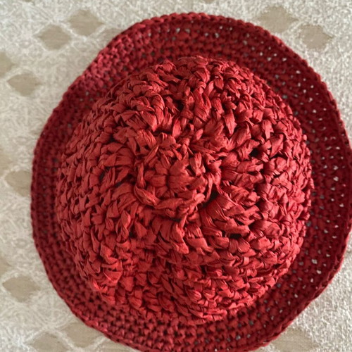 Knitted sun hat new, red, size M