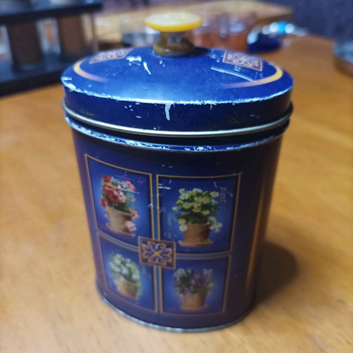 Tin coffee box used, origin Spain
