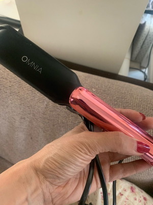 Hair straightener like new in excellent condition
