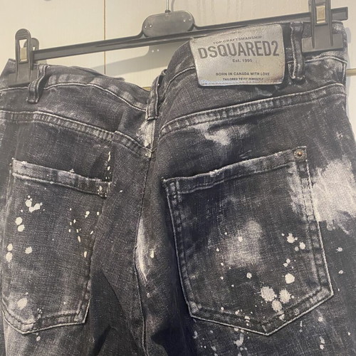Dsquared2 women's jeans like new, black with paint splatter effect