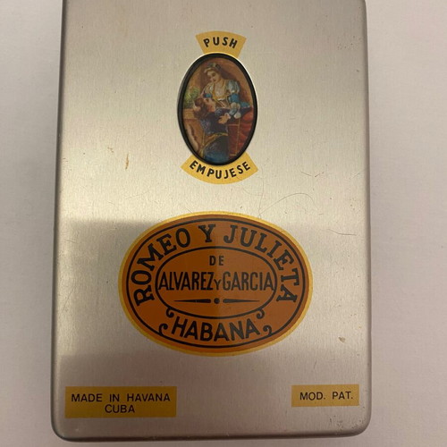 Romeo y Julieta Habana cigar case used, collectible pre embargo