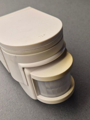 PIR motion detector used for lamps and outdoor automation 1000W
