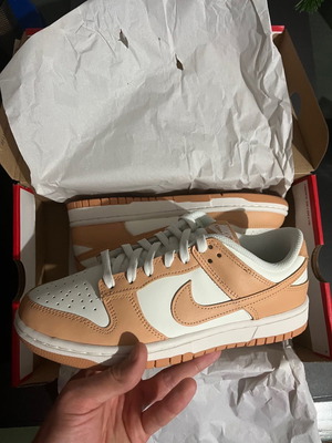 Nike Dunk Low Harvest Moon new, size 39, multicolor