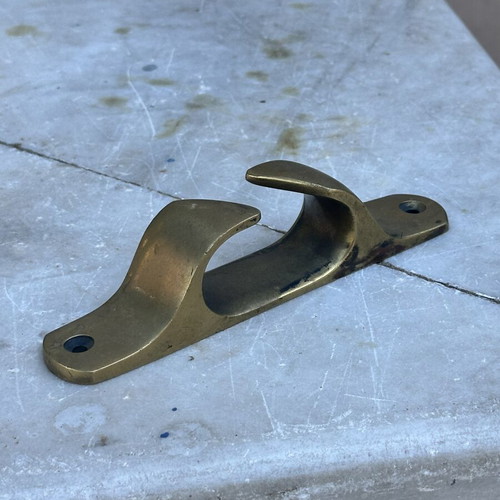 Vintage brass boat cleat decorative, used, 16 cm