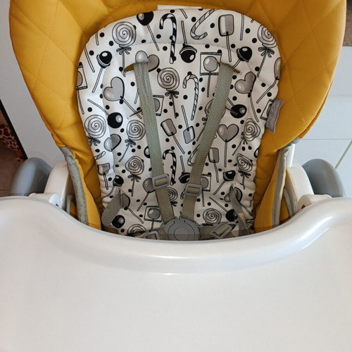 Lorelli Party high chair, lemon curry leather