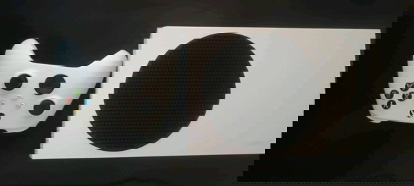 Xbox Series S Σε άριστη κατάσταση