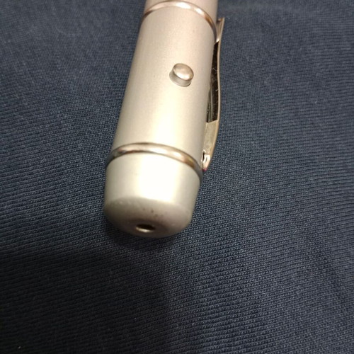 3 in 1 pen used with laser pointer and 1GB USB flash