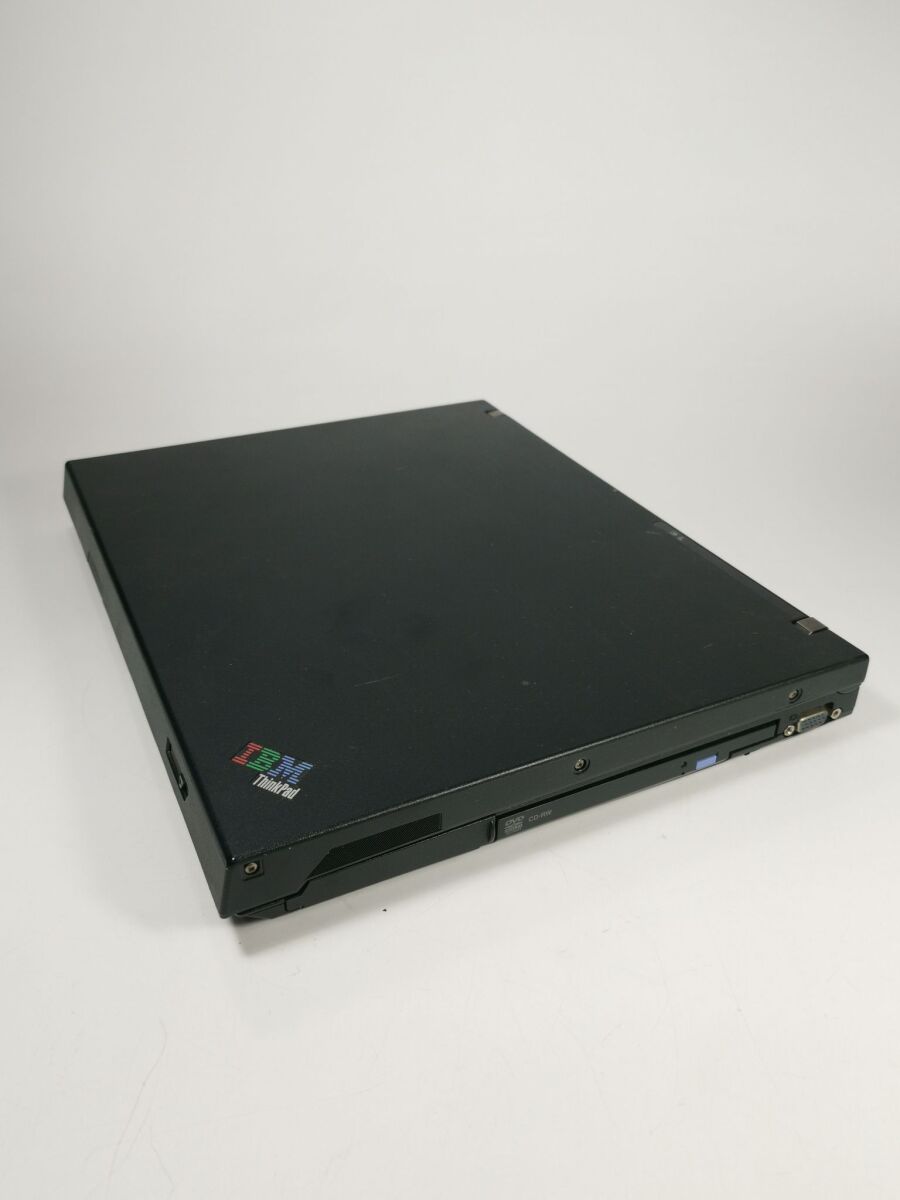 IBM ThinkPad R50e Type 1834 laptop used,… - € 40,00 - Vendora.cy