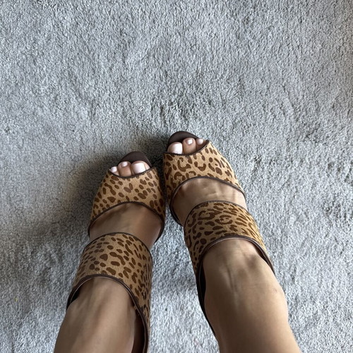 Leather high heels leopard like new, size 39, beige and brown