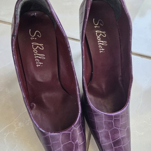 Purple square heels like new with pattern, size 37
