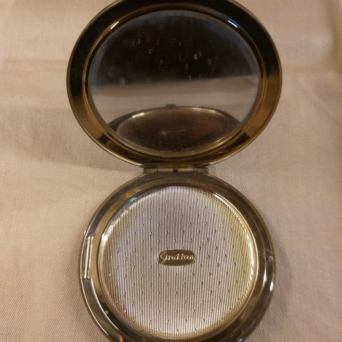 Stratton powder compact used, English