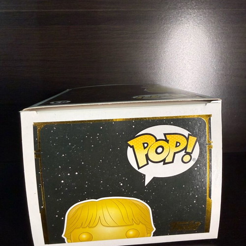Funko Pop Star Wars Luke Skywalker Gold Metallic #93 mint