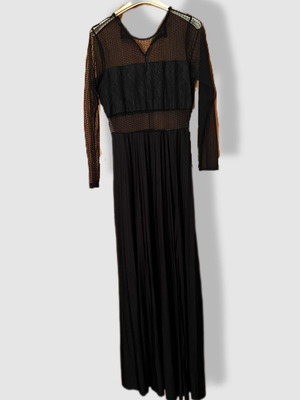 Maxi dress new with transparency and leg slit, size M