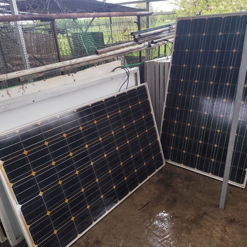 Luxor Monocrystalline Solar Panels used 250W